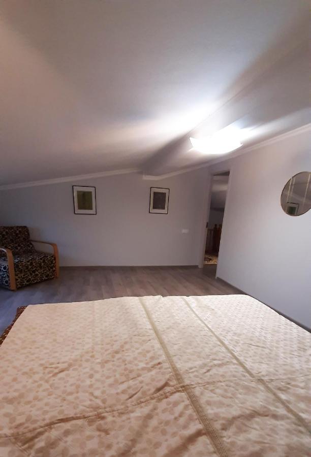 Victoria Guesthouse Kutaisi Esterno foto